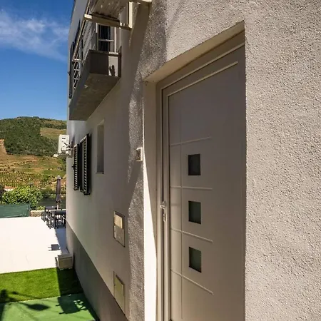 Bdouro Apartamento